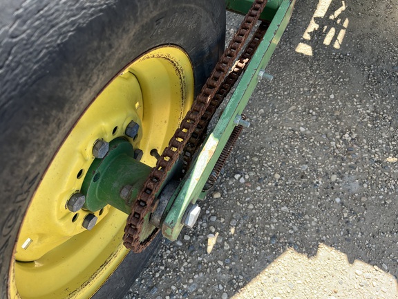  John Deere 24R22 - Photo31