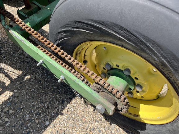  John Deere 24R22 - Photo33