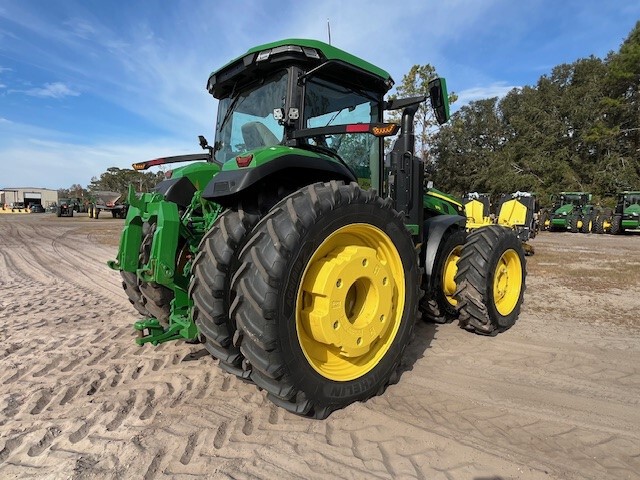 2023 John Deere 8R 370 Image 9