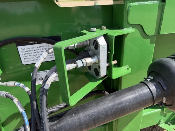 2014 John Deere 608C - Photo12