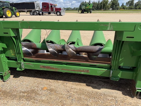 2014 John Deere 608C - Photo13