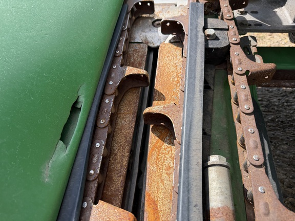 2014 John Deere 608C - Photo23