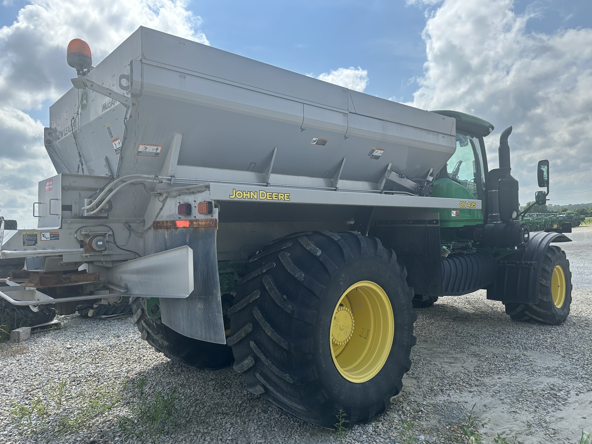 2021 John Deere F4365 Image 5