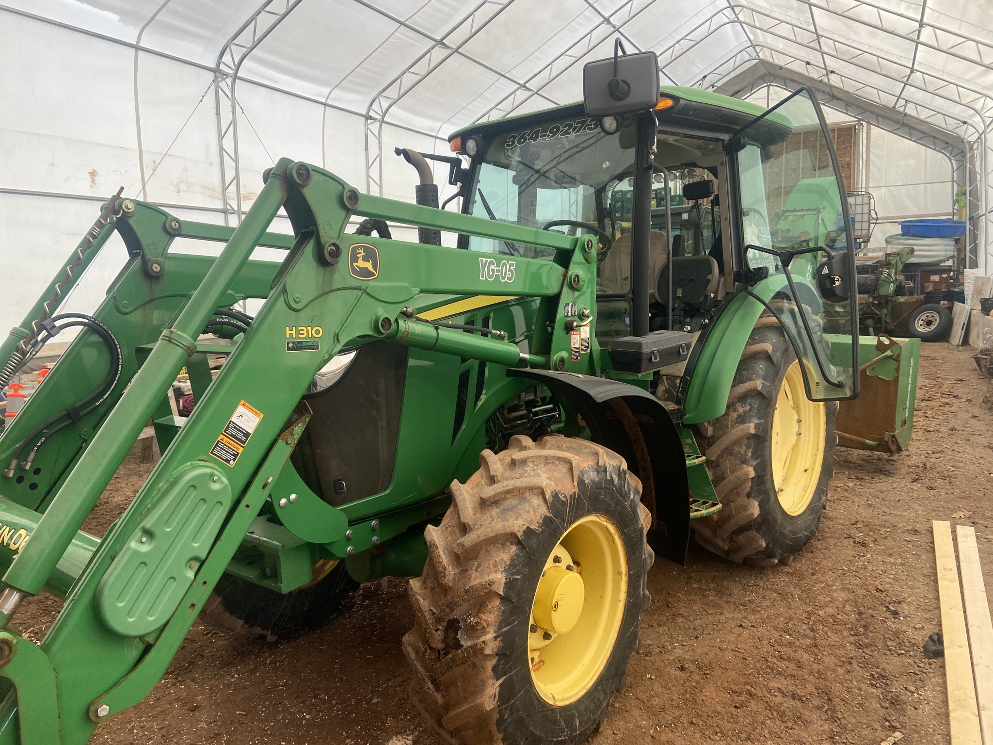 2014 John Deere 5115M Image 11