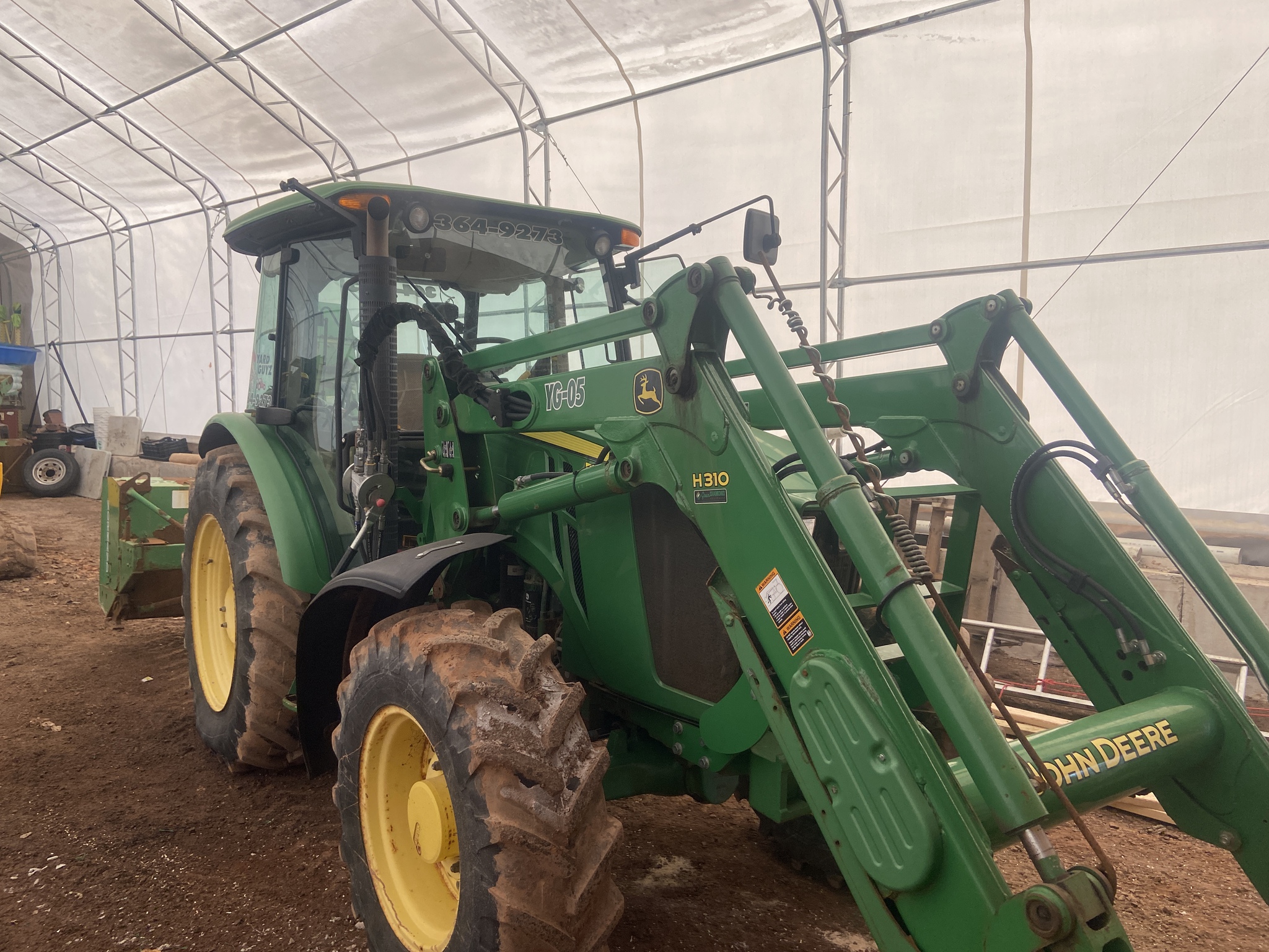 2014 John Deere 5115M Image 10