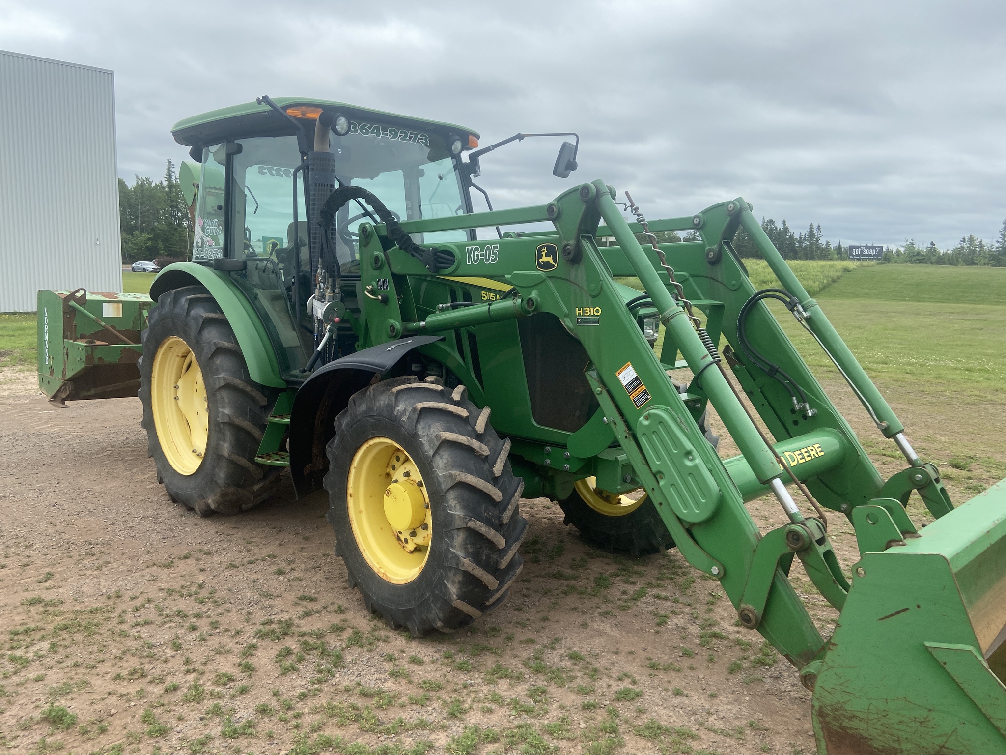 2014 John Deere 5115M Image 6