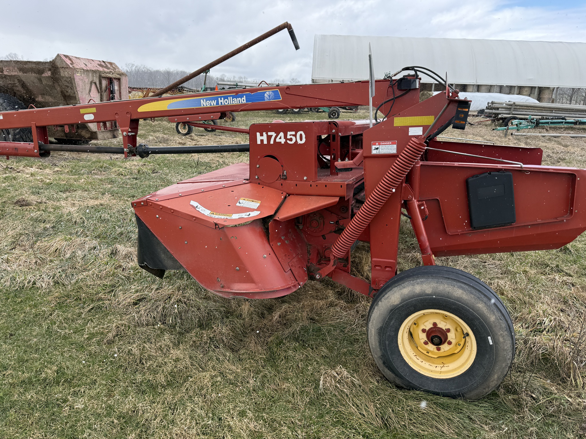 2010 New Holland H7450 Image 4