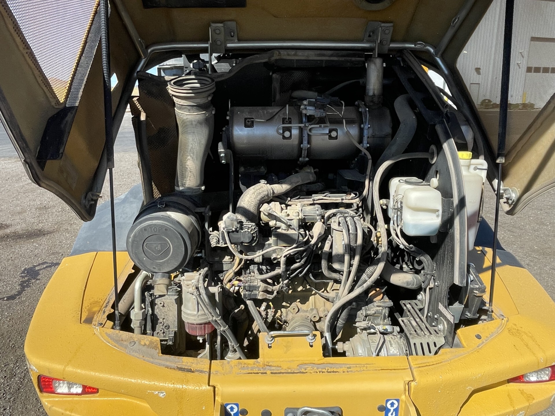 2019 John Deere 324L Image 15