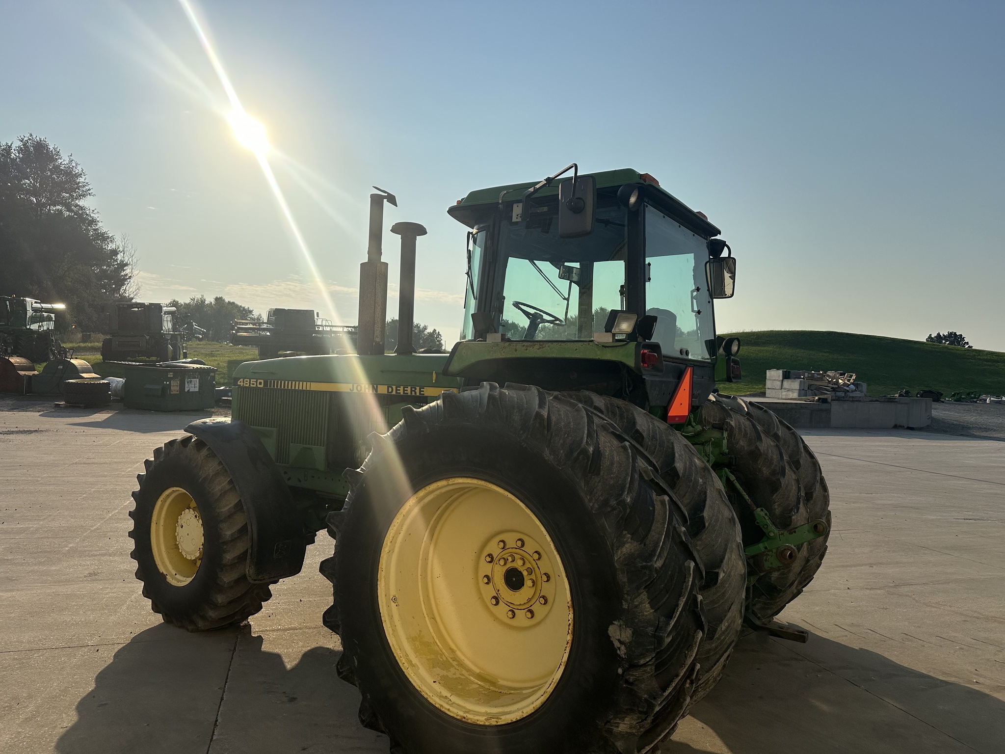 1987 John Deere 4850 Image 14