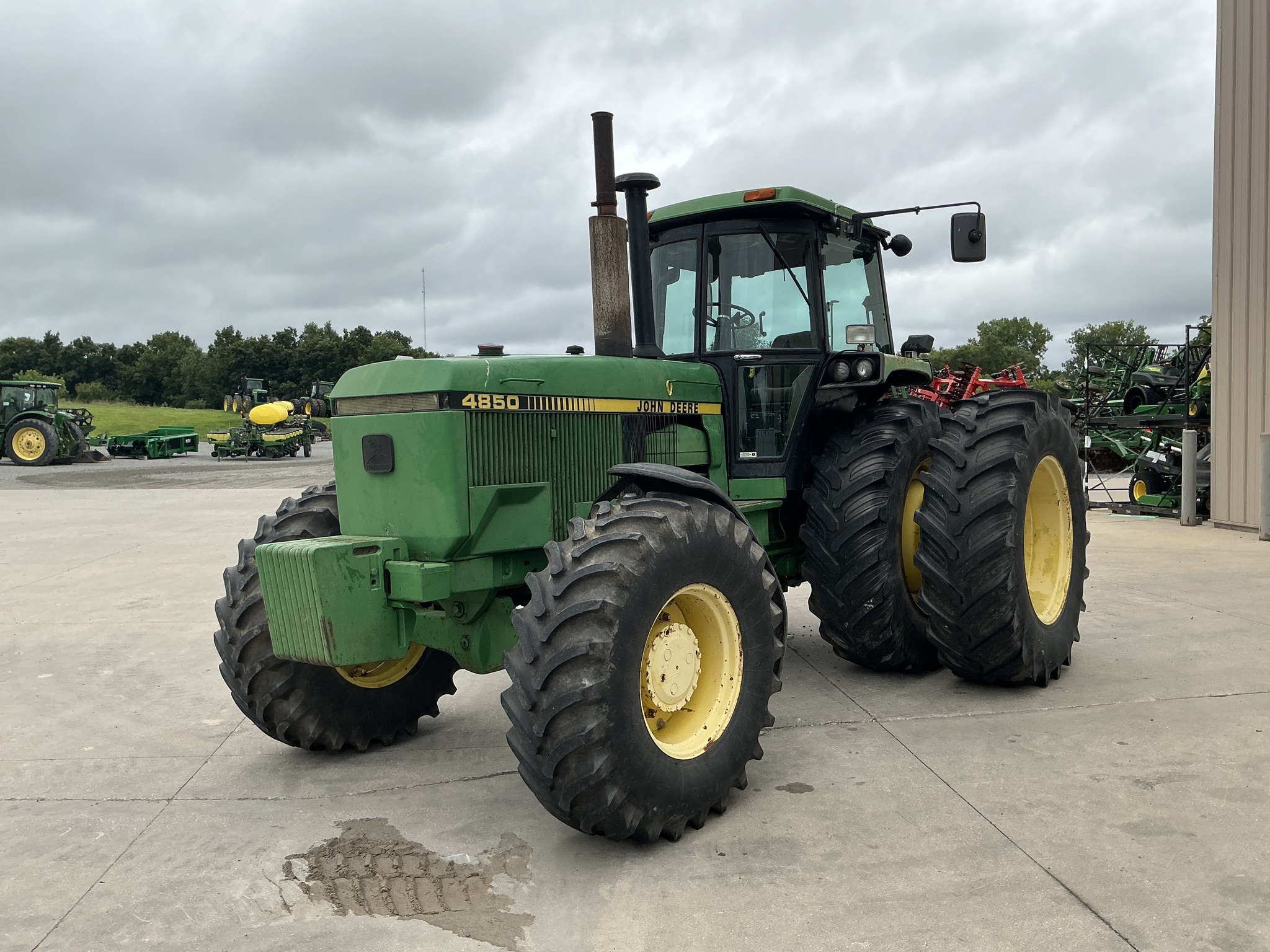 1987 John Deere 4850 Image 24