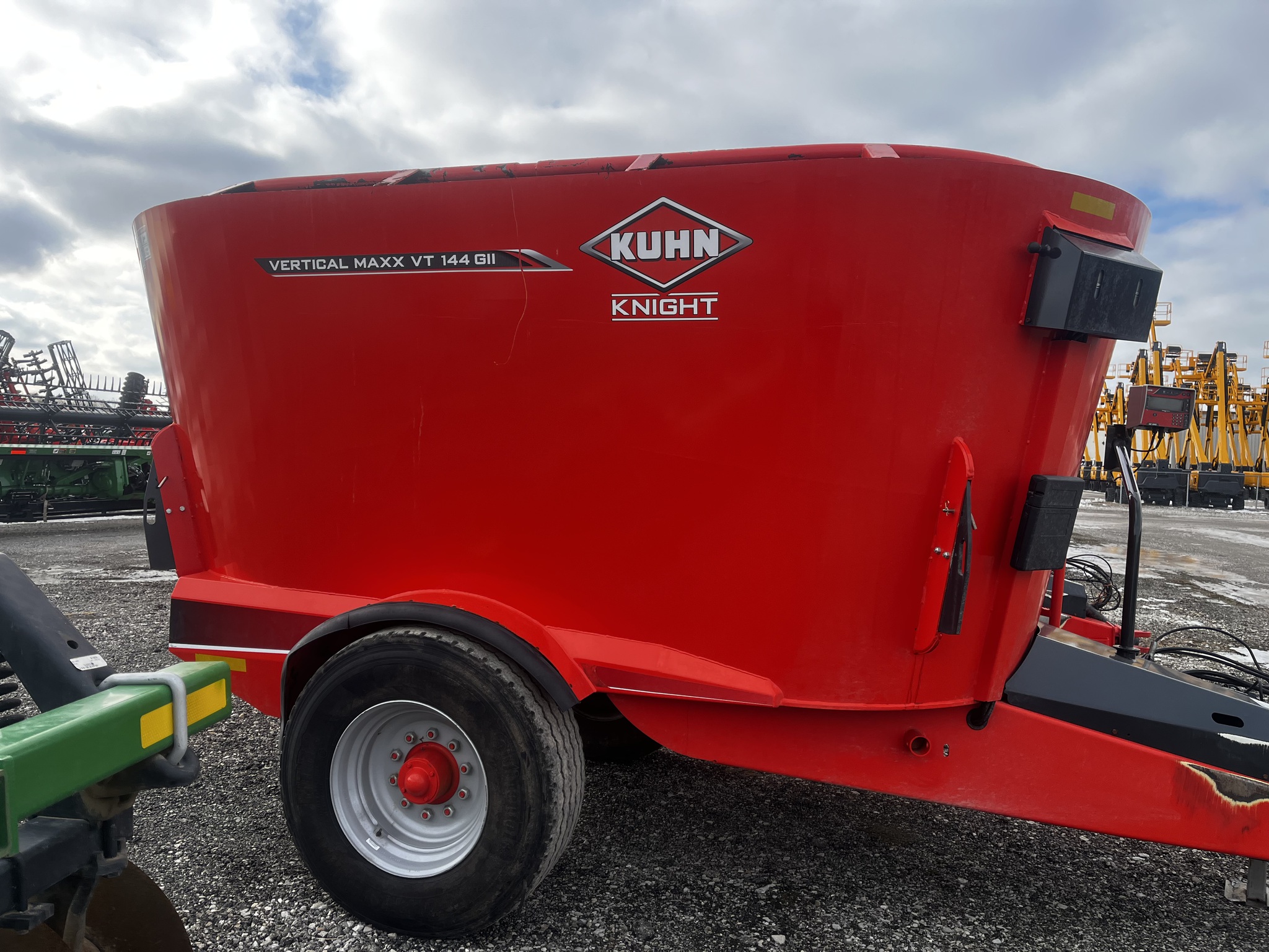 2020 Kuhn VT144 Image 1