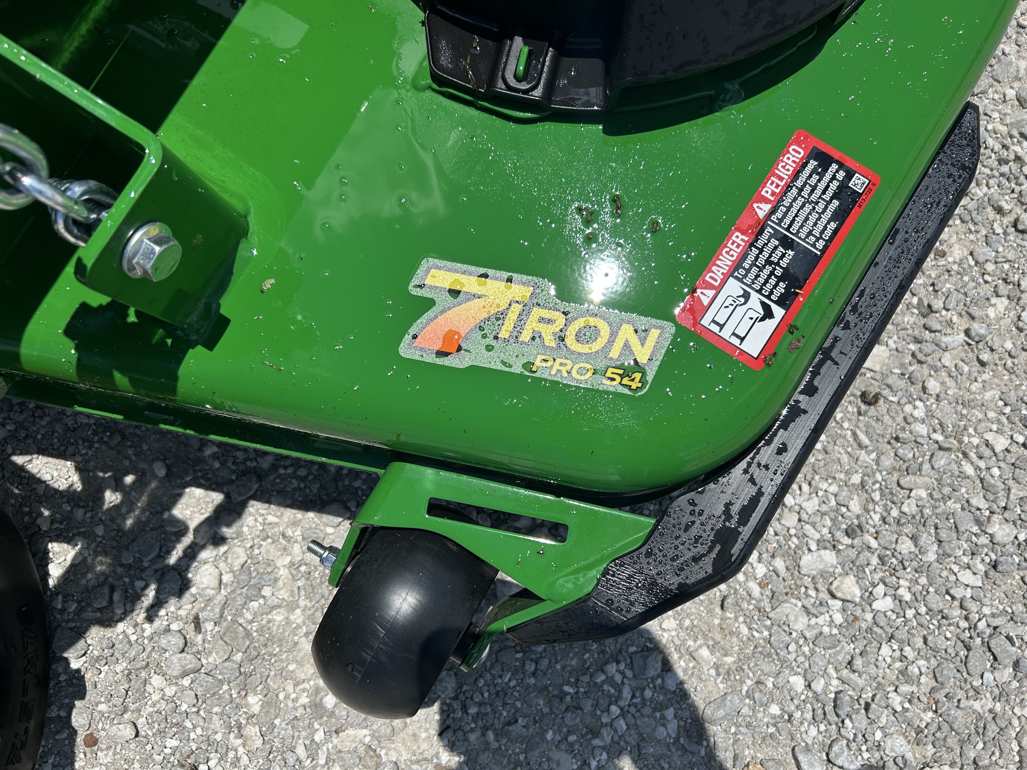  2025 John Deere Q850M at Heritage Tractor in Pittsburg, KS