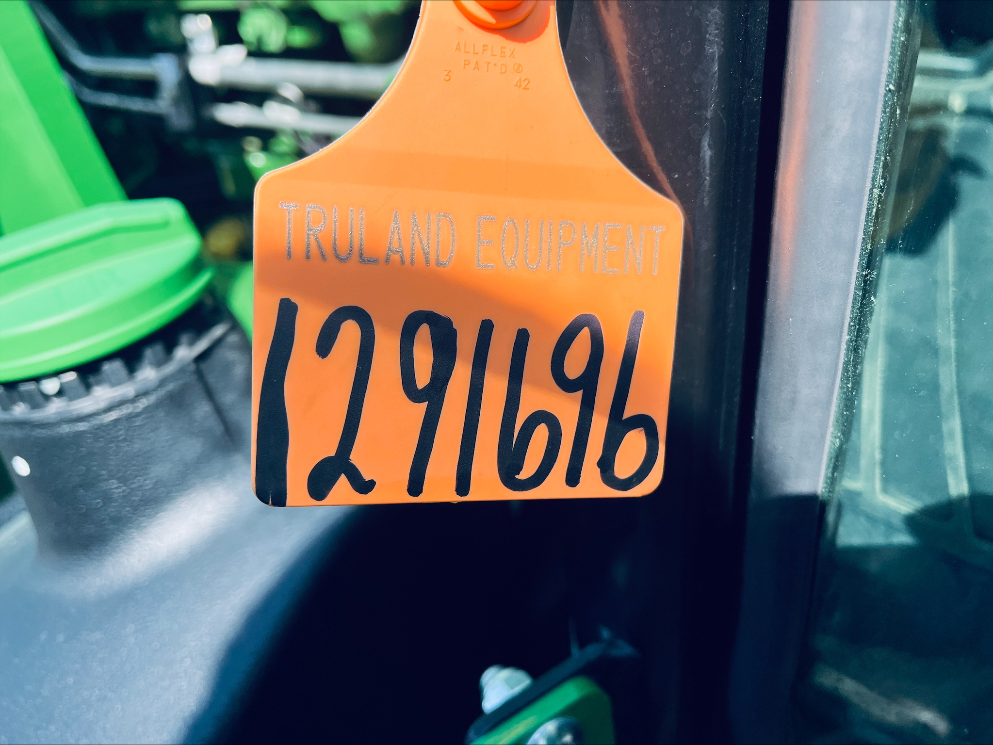 2022 John Deere 5090E Image 5