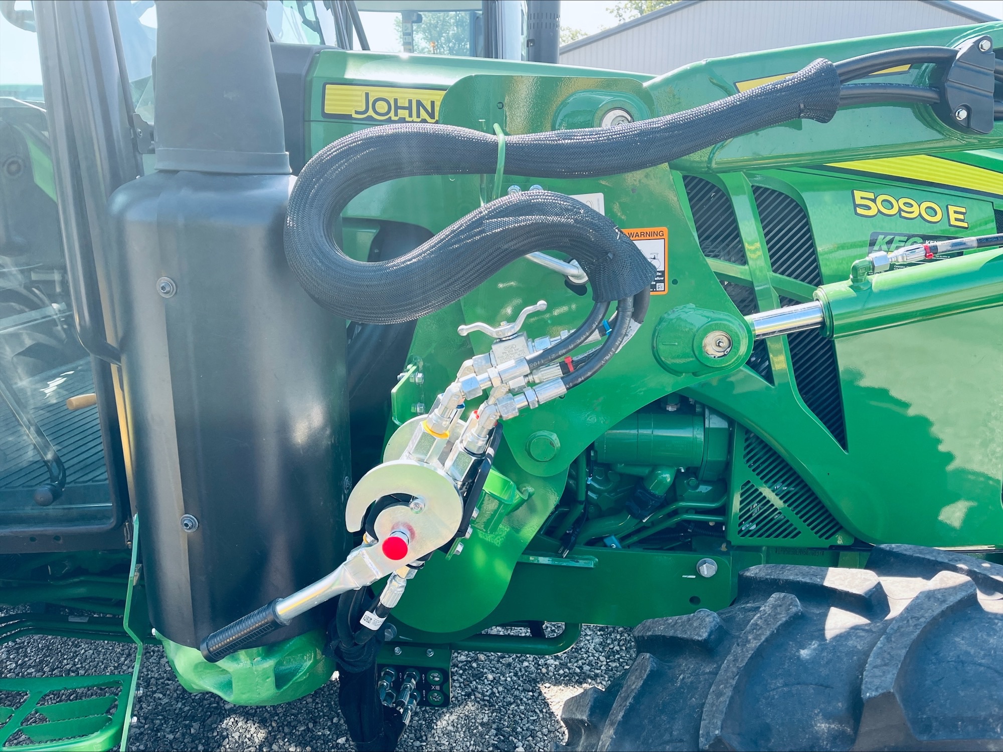 2022 John Deere 5090E Image 14
