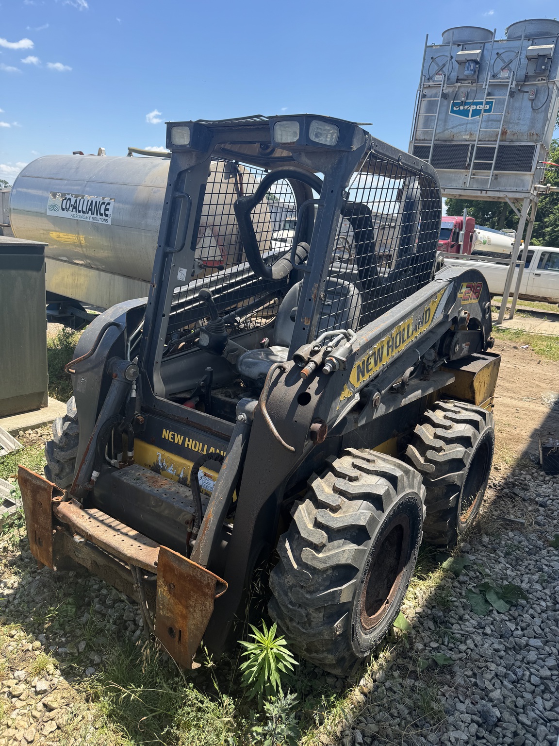 2017 New Holland L218 Image 1