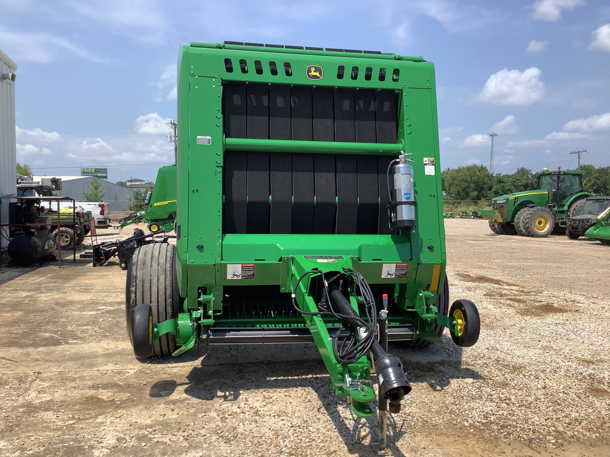 2024 John Deere 561M Image 10