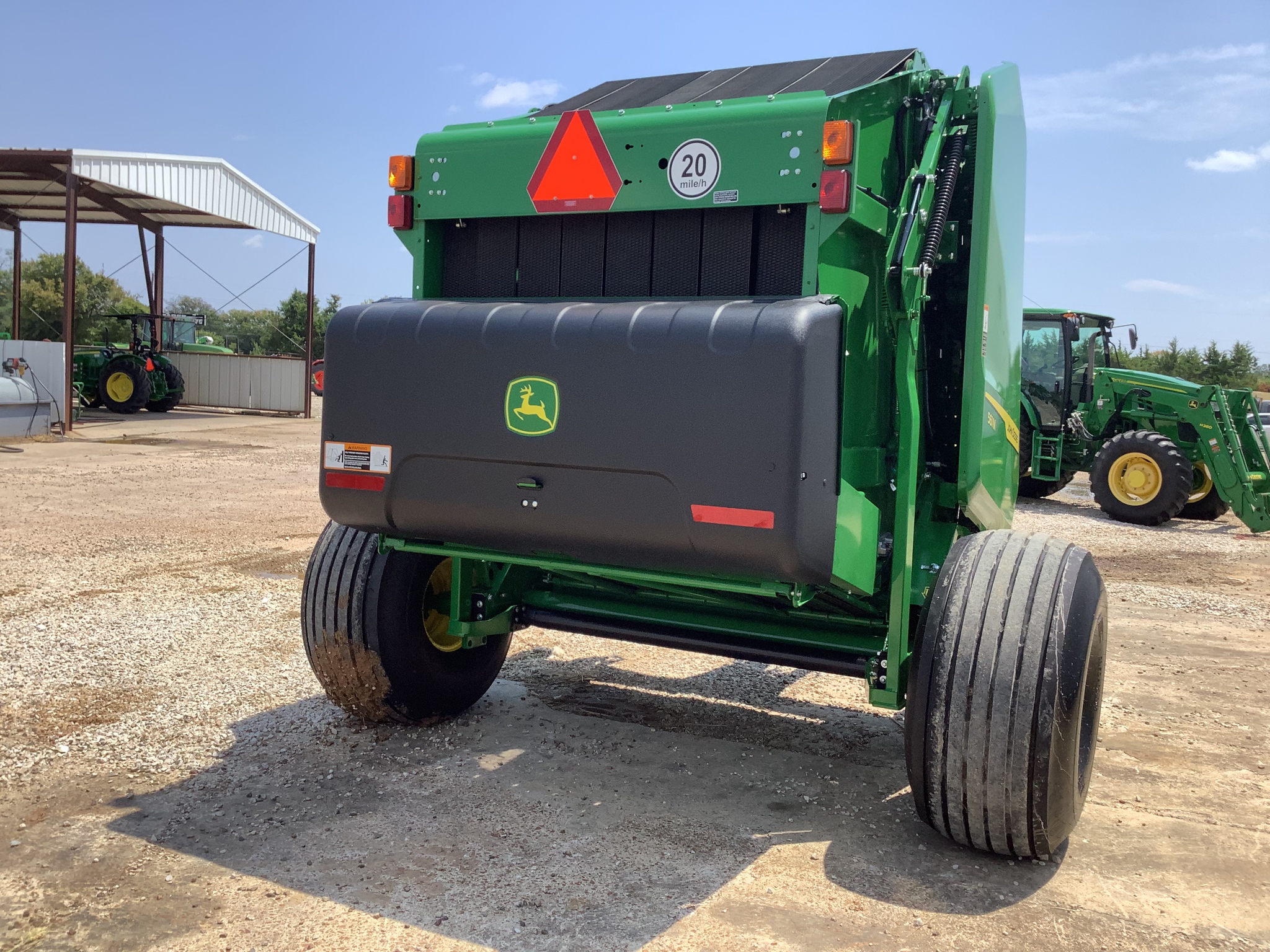 2024 John Deere 561M Image 6