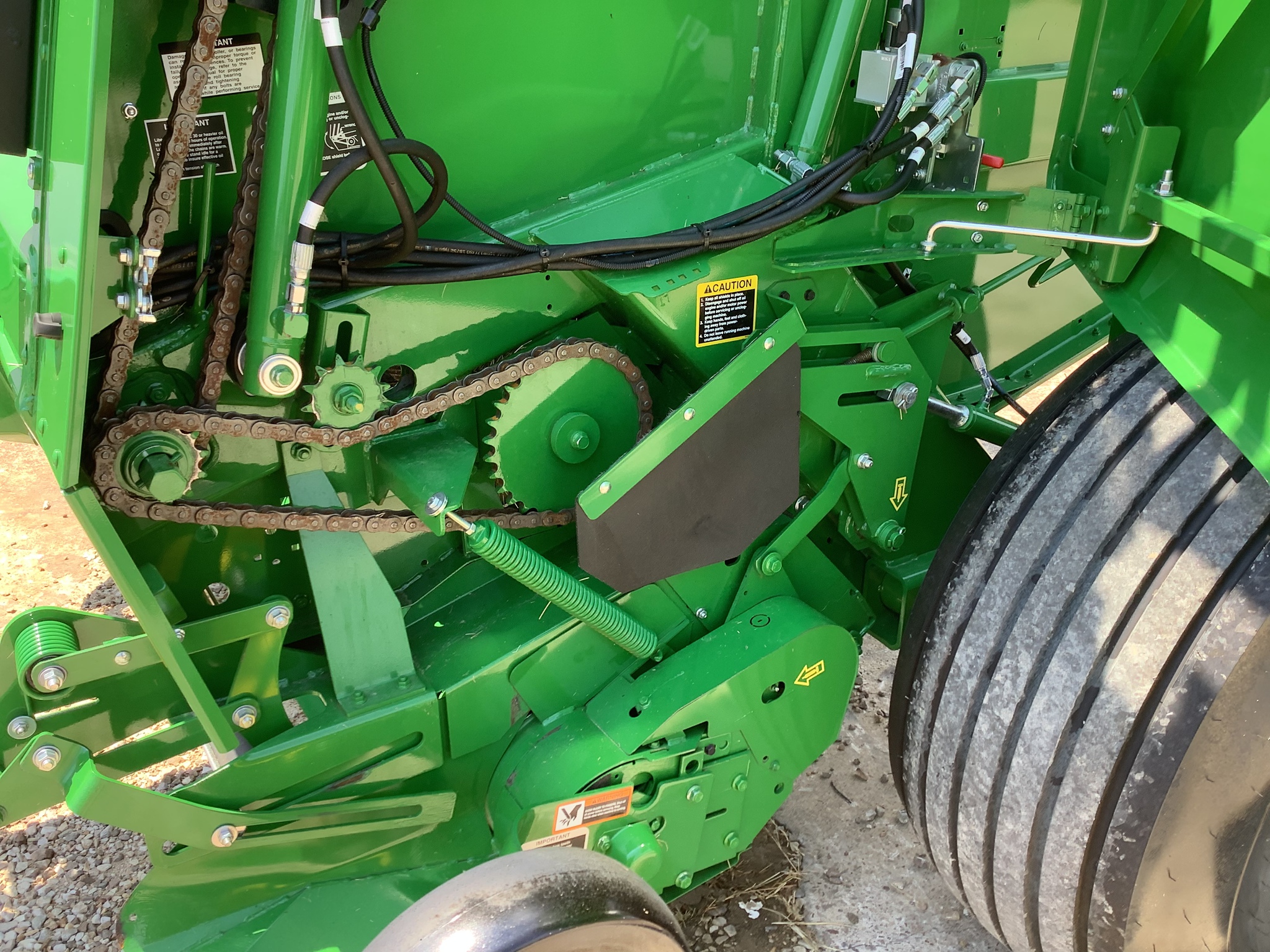 2024 John Deere 561M Image 21