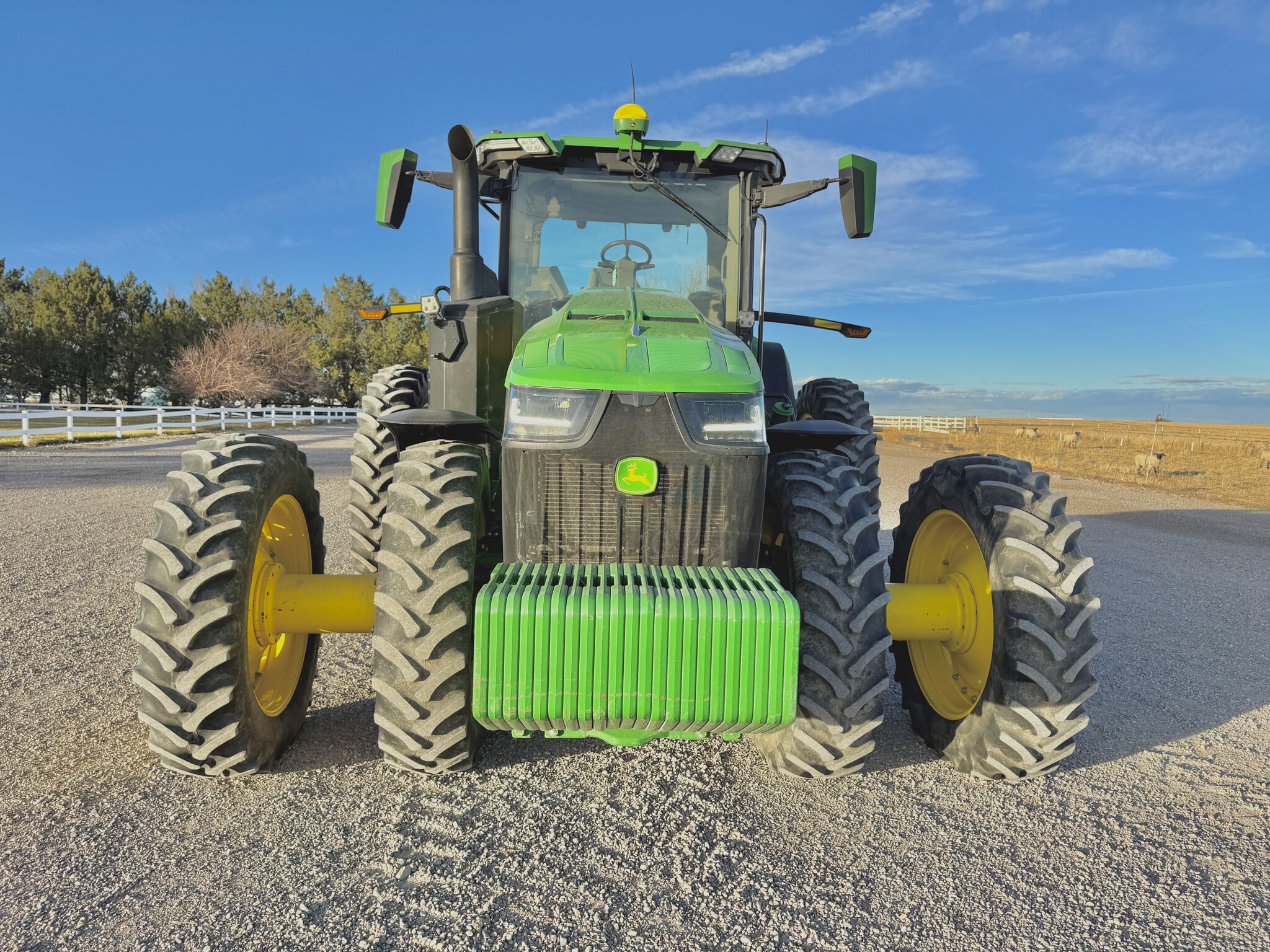 2022 John Deere 8R 280 Image 8