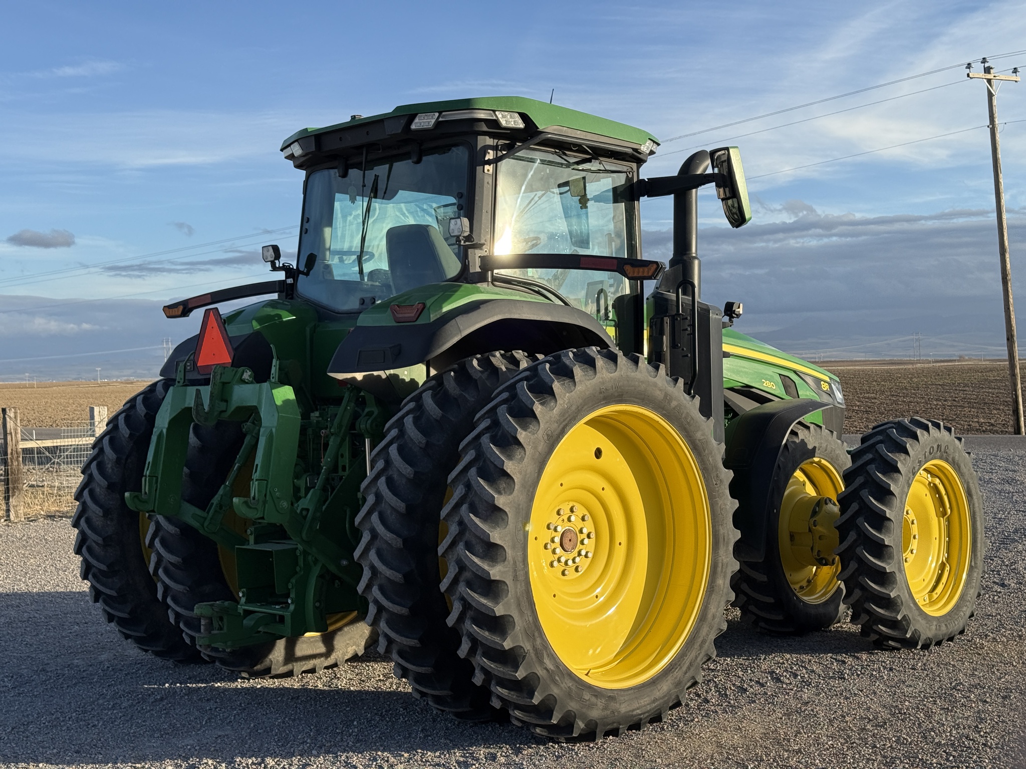 2022 John Deere 8R 280 Image 5
