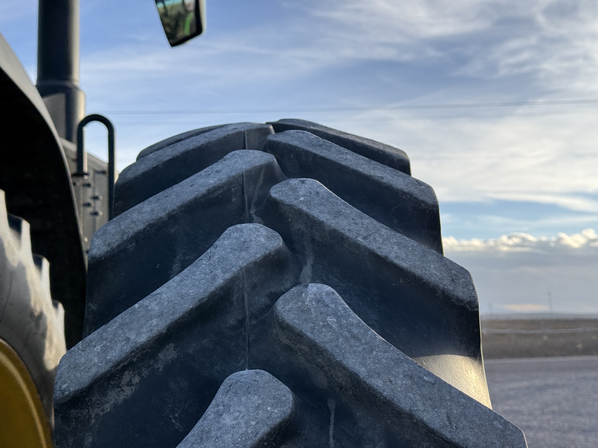 2022 John Deere 8R 280 Image 35