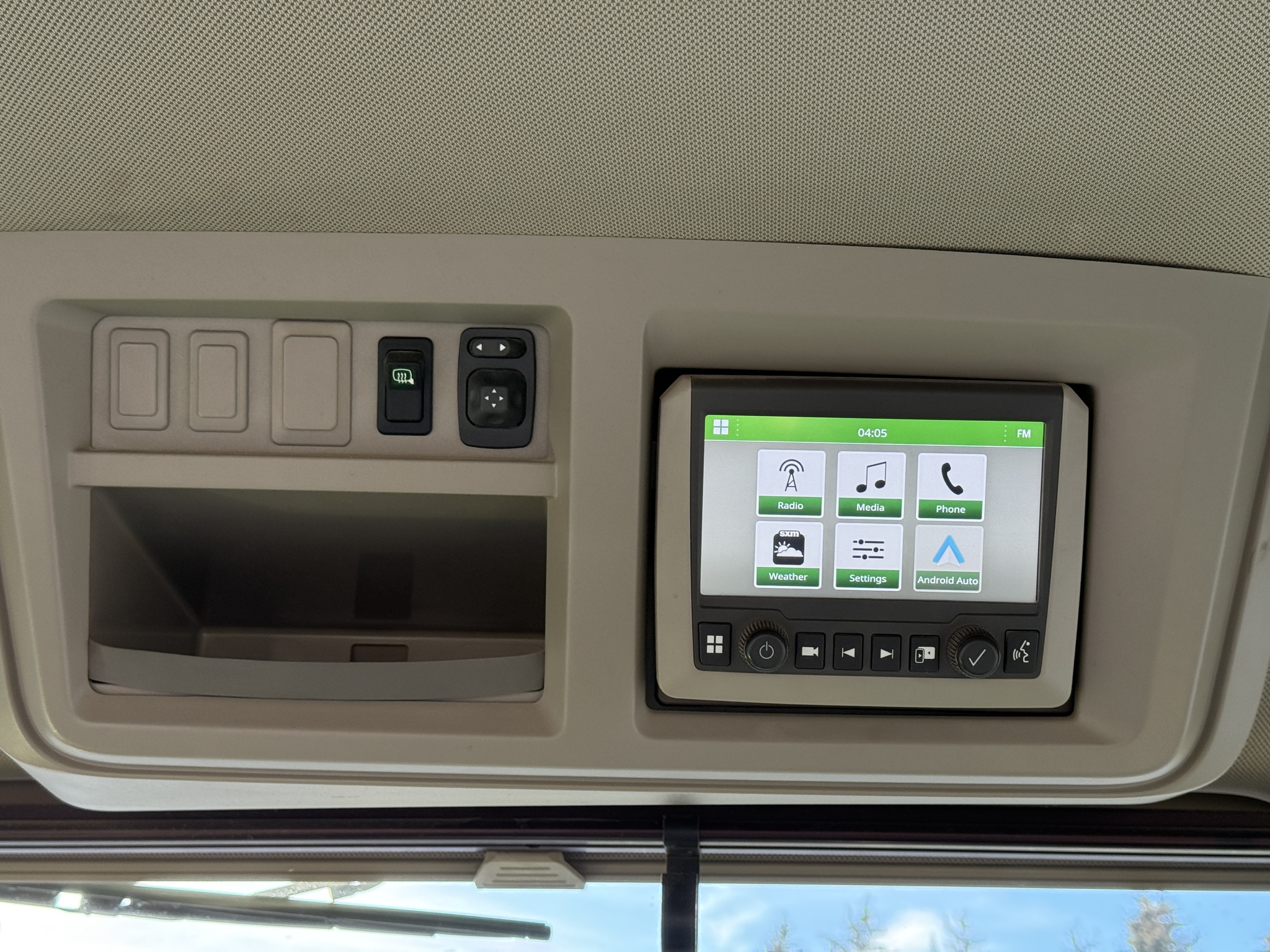 2022 John Deere 8R 280 Image 18