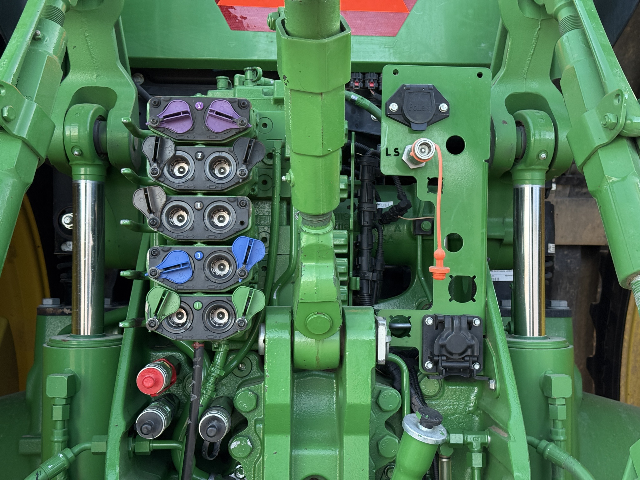 2022 John Deere 8R 280 Image 27