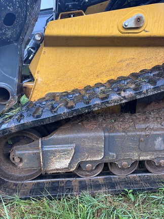 2023 John Deere 331G