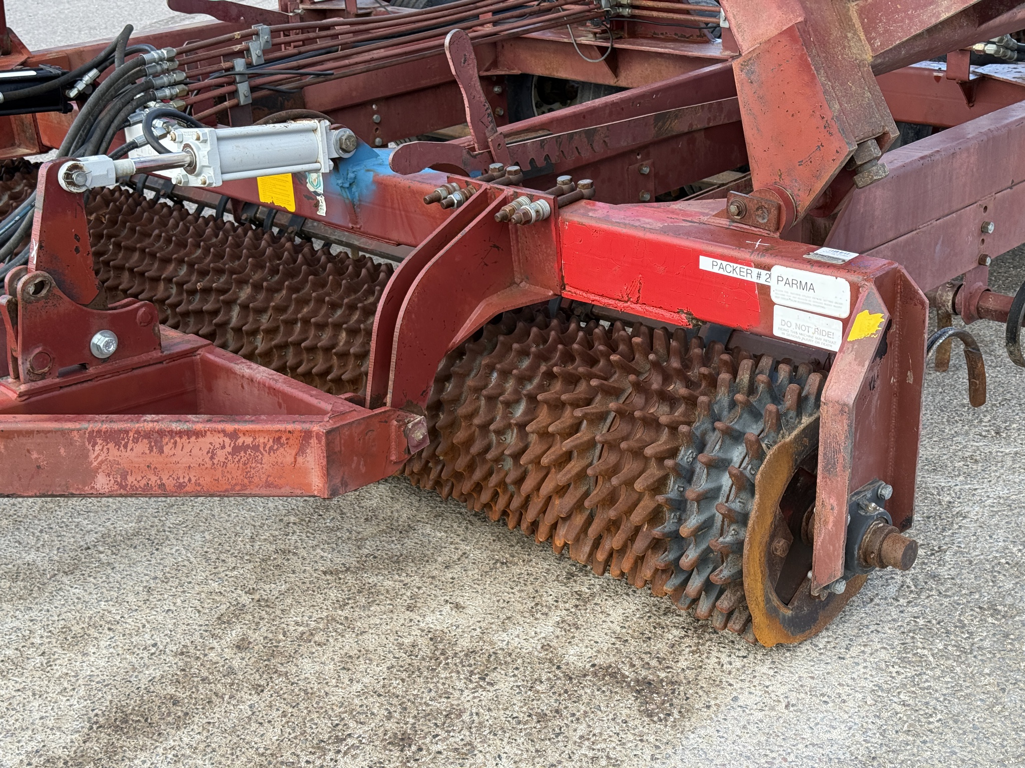 2005 Parma Company 24F4 Image 13