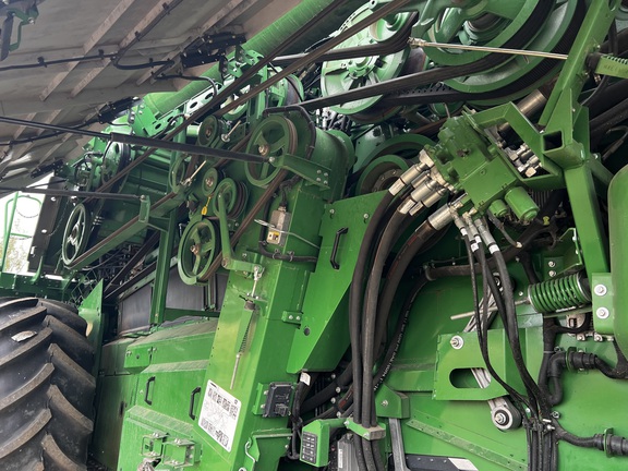 2023 John Deere X9 1000 - Photo17