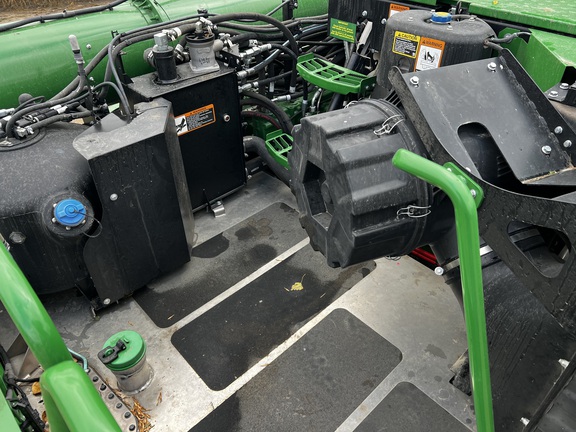 2023 John Deere X9 1000 - Photo33