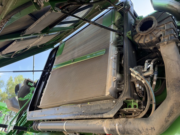2023 John Deere X9 1000 - Photo25