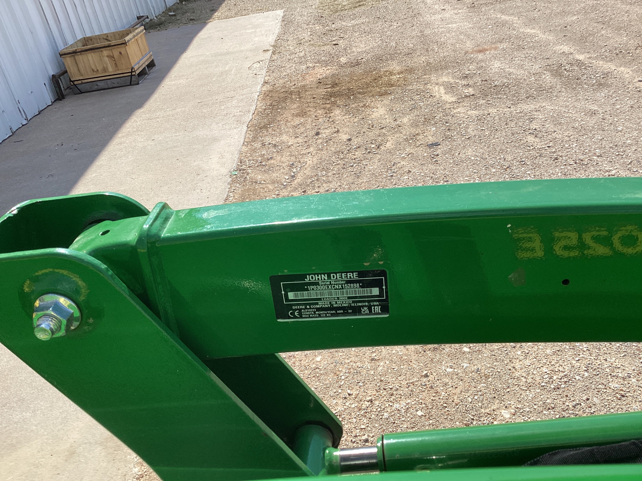 2022 John Deere 3025E Image 24