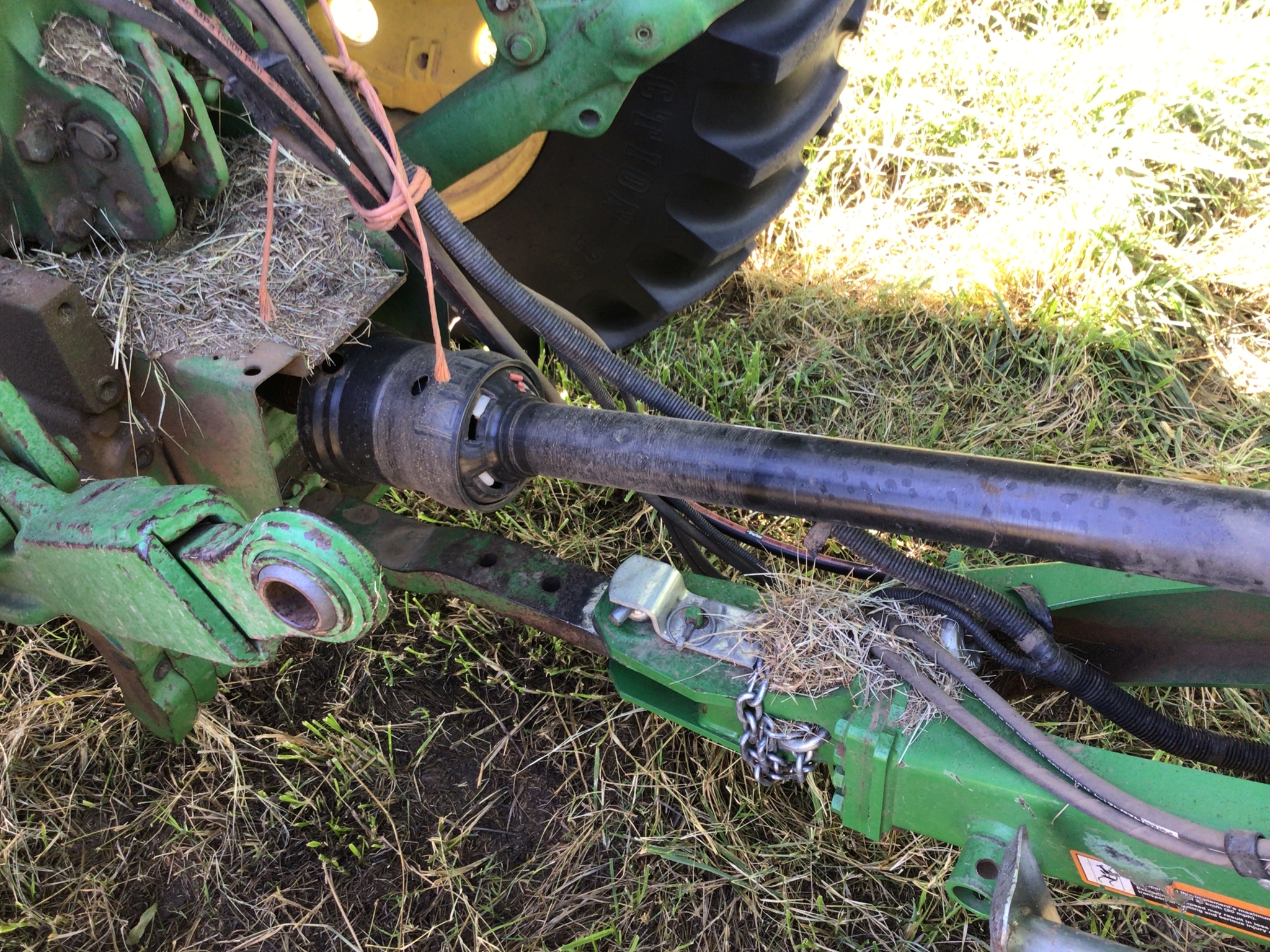 2018 John Deere 560M Image 29