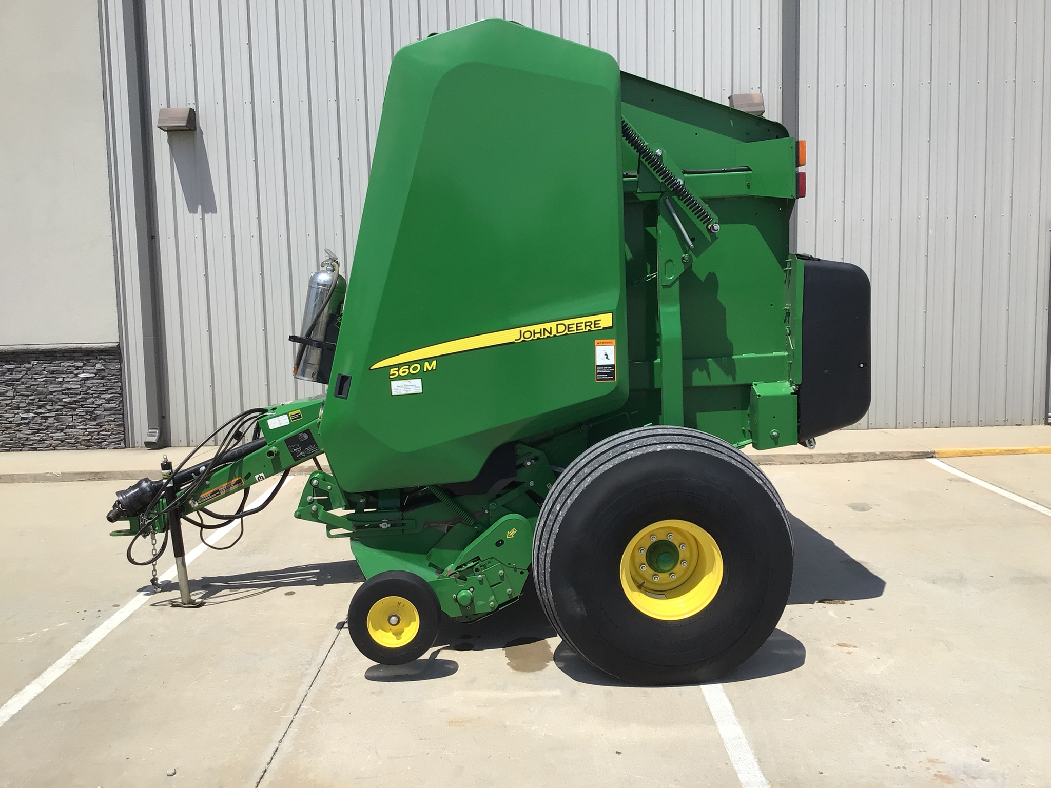 2018 John Deere 560M Image 59