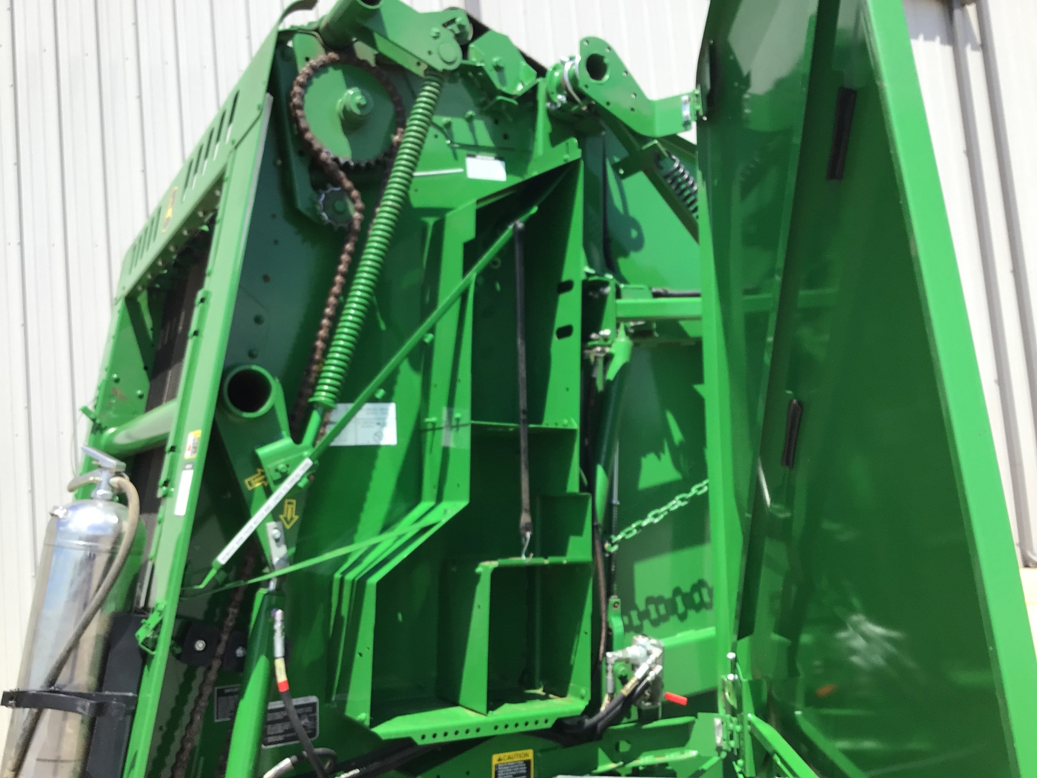 2018 John Deere 560M Image 69