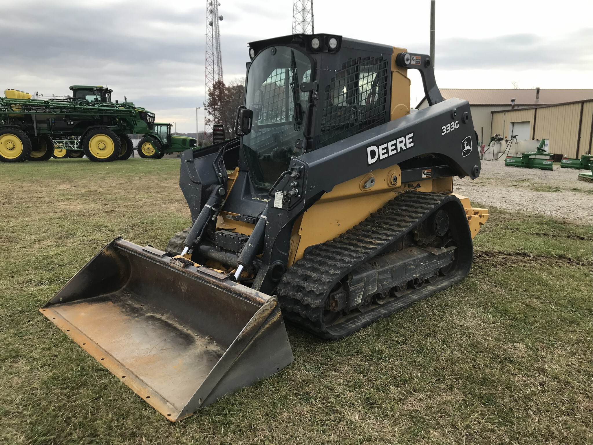 2019 John Deere 333G Image 7