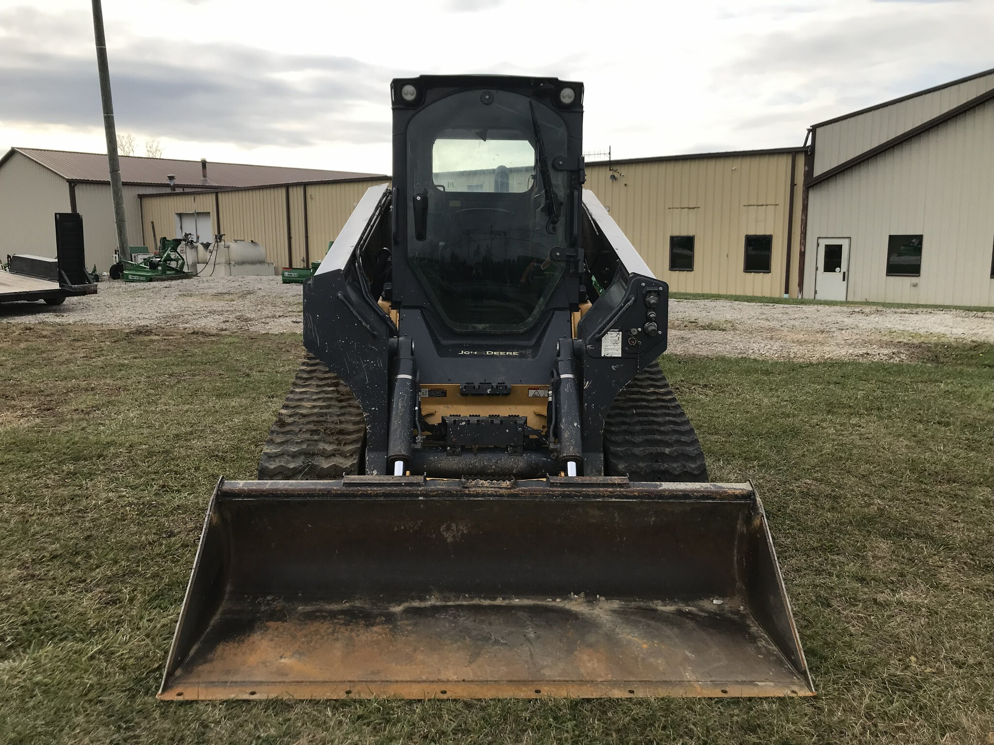 2019 John Deere 333G Image 8