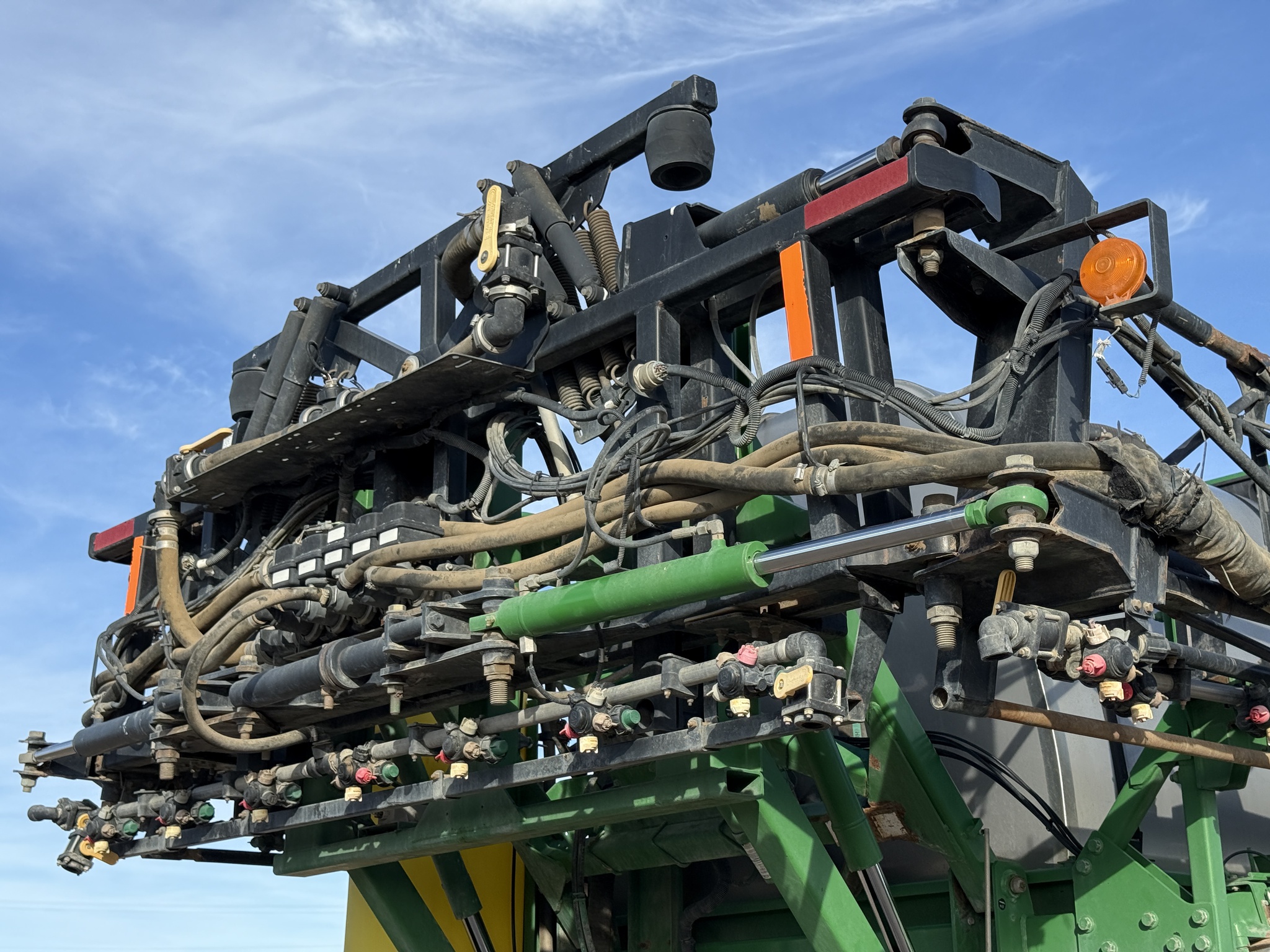 2008 John Deere 4830 Image 33