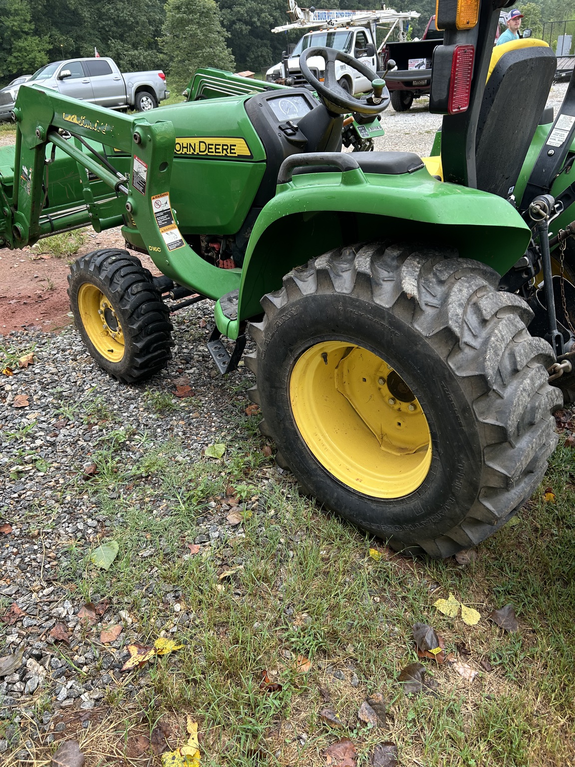 2016 John Deere 3038E Image 7