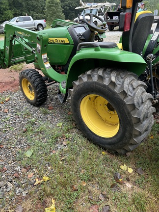 2016 John Deere 3038E