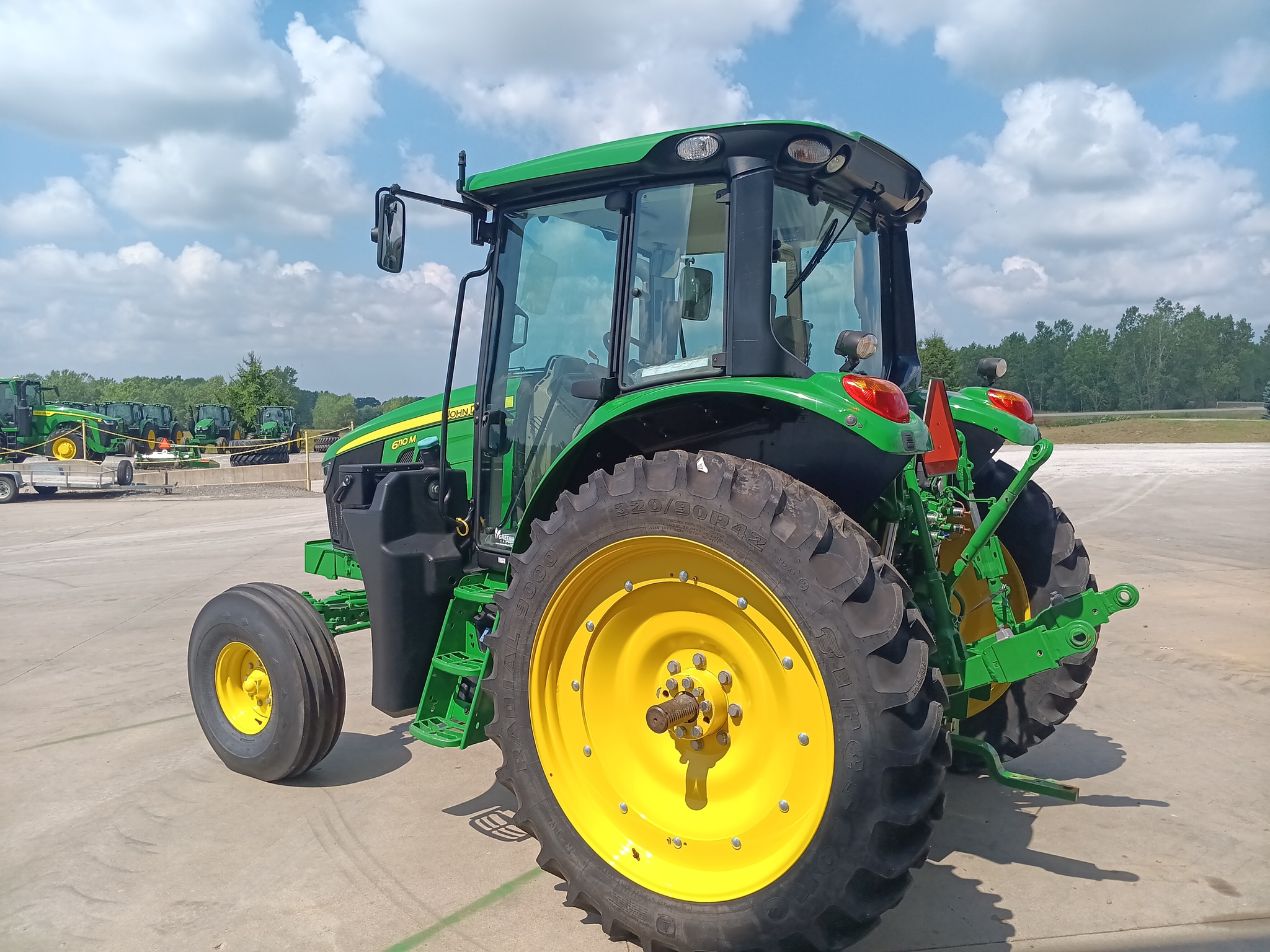 2023 John Deere 6110M Image 2