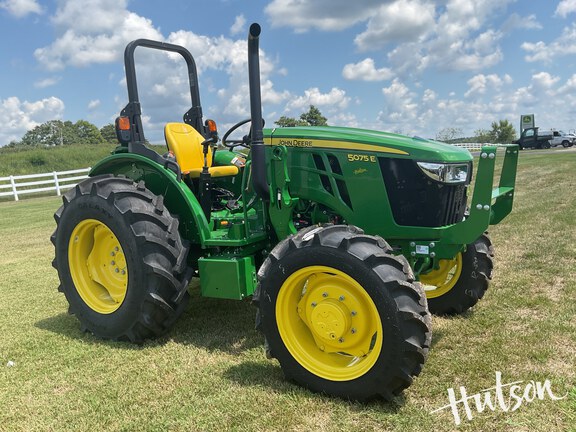 Photo of 2024 John Deere 5075E