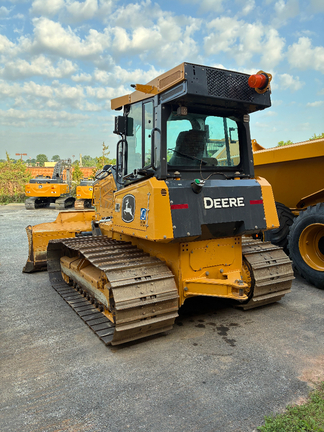 2023 John Deere 700L