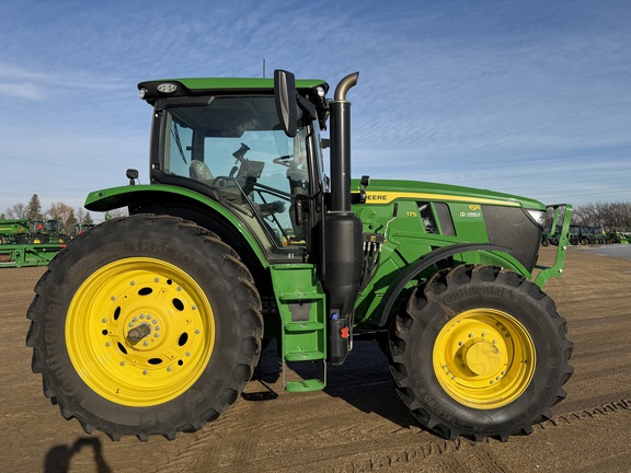 2025 John Deere 6R 175 - Photo2