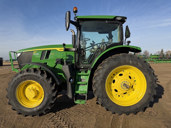2025 John Deere 6R 175 - Photo6