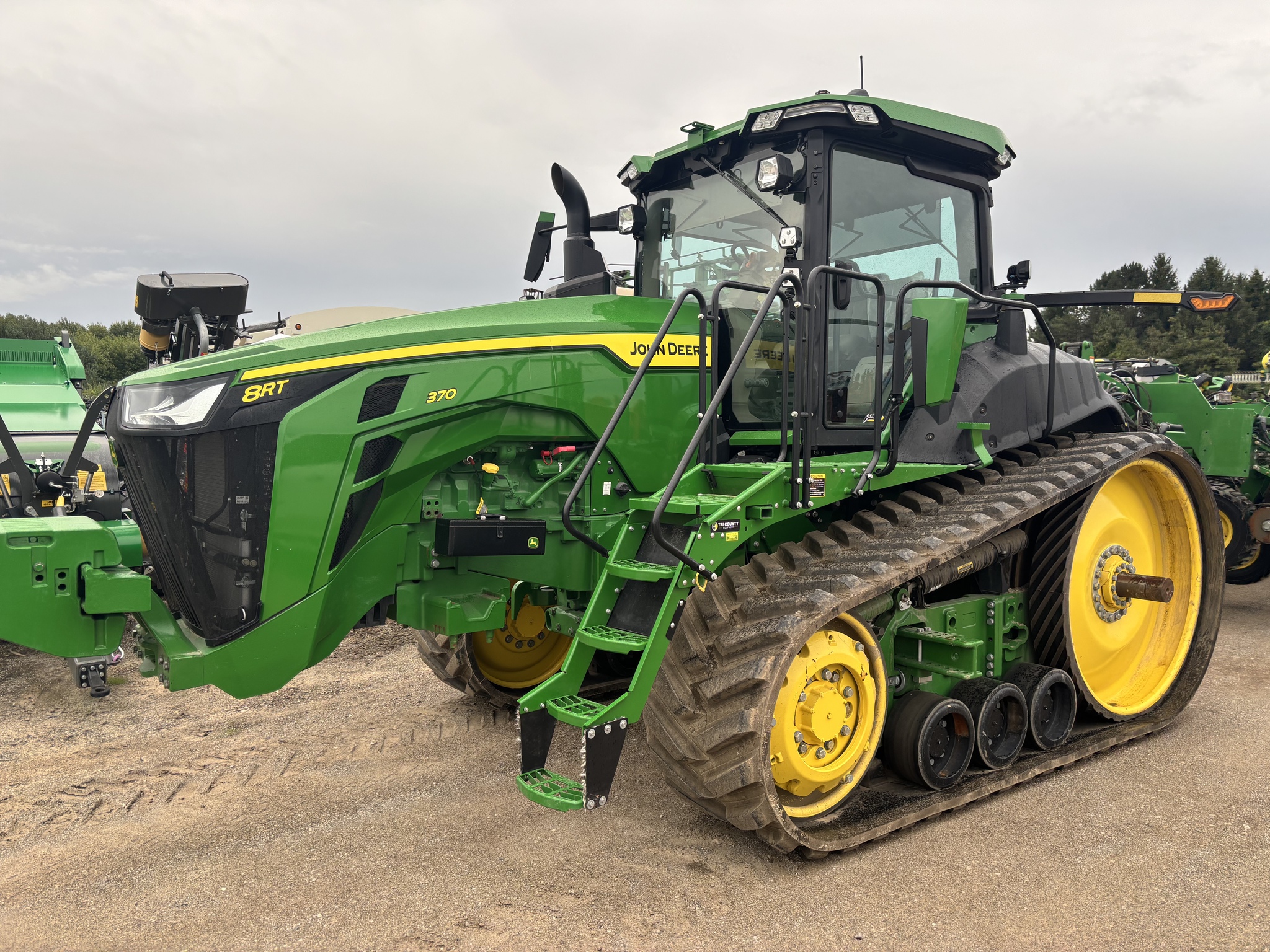 2022 John Deere 8RT 370 Image 6