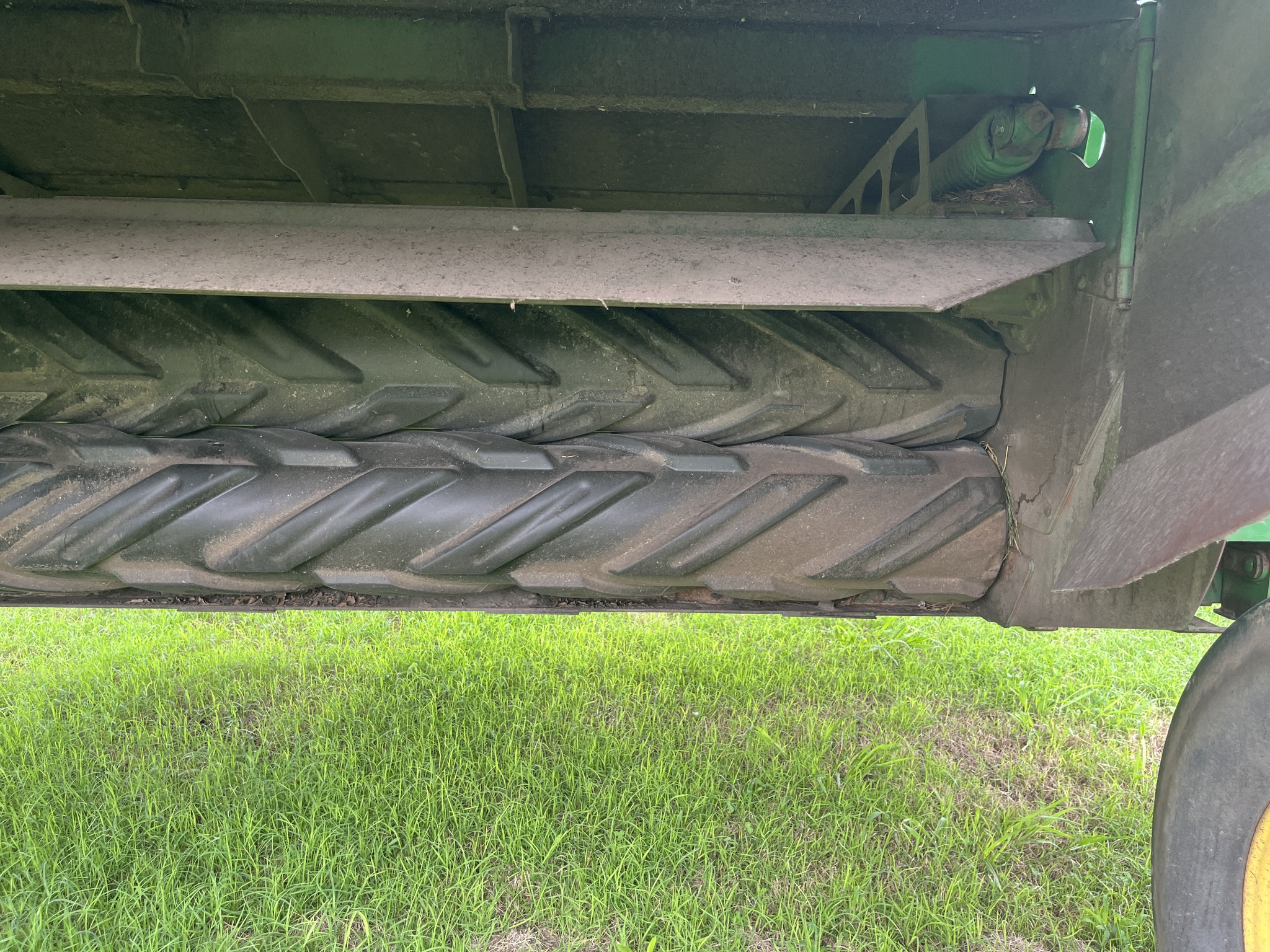 2009 John Deere 830 Image 16