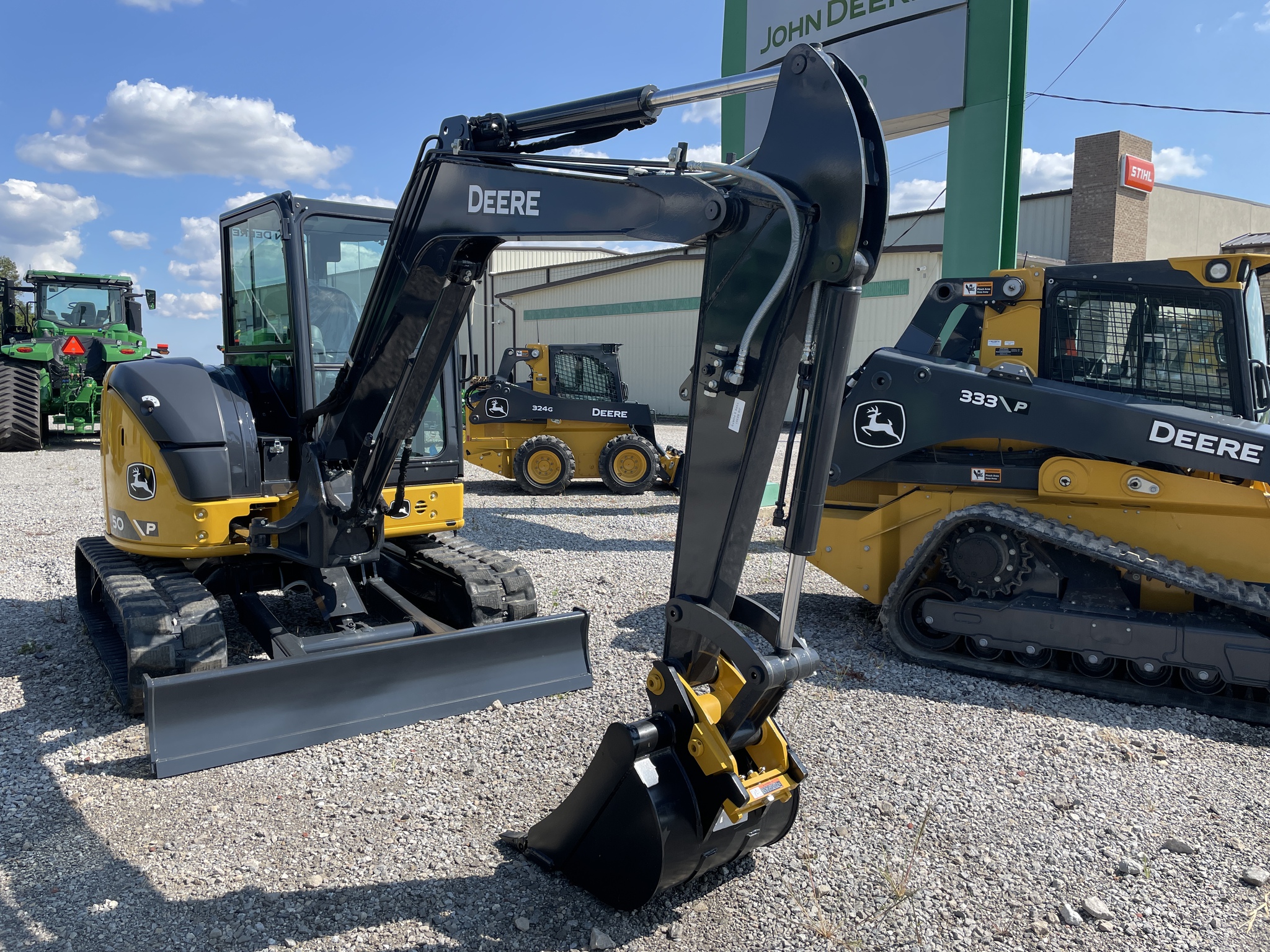 2025 John Deere 50 P Image 2