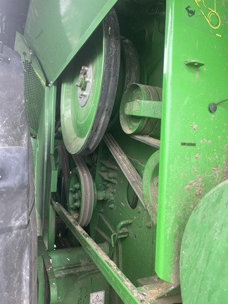 Used 2021 John Deere S780 Combines at Horizon Ag & Turf in Mayerthorpe, AB - Photo4